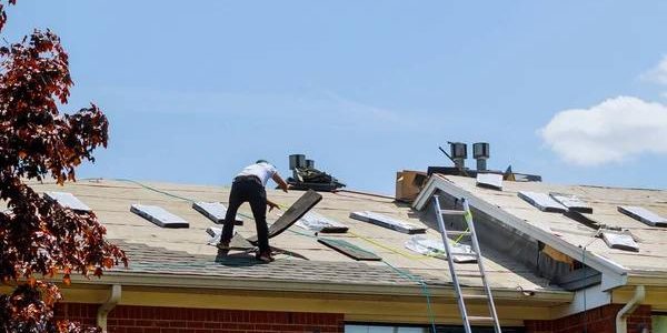 Get Your Roof Replaced in Tampa with Ease